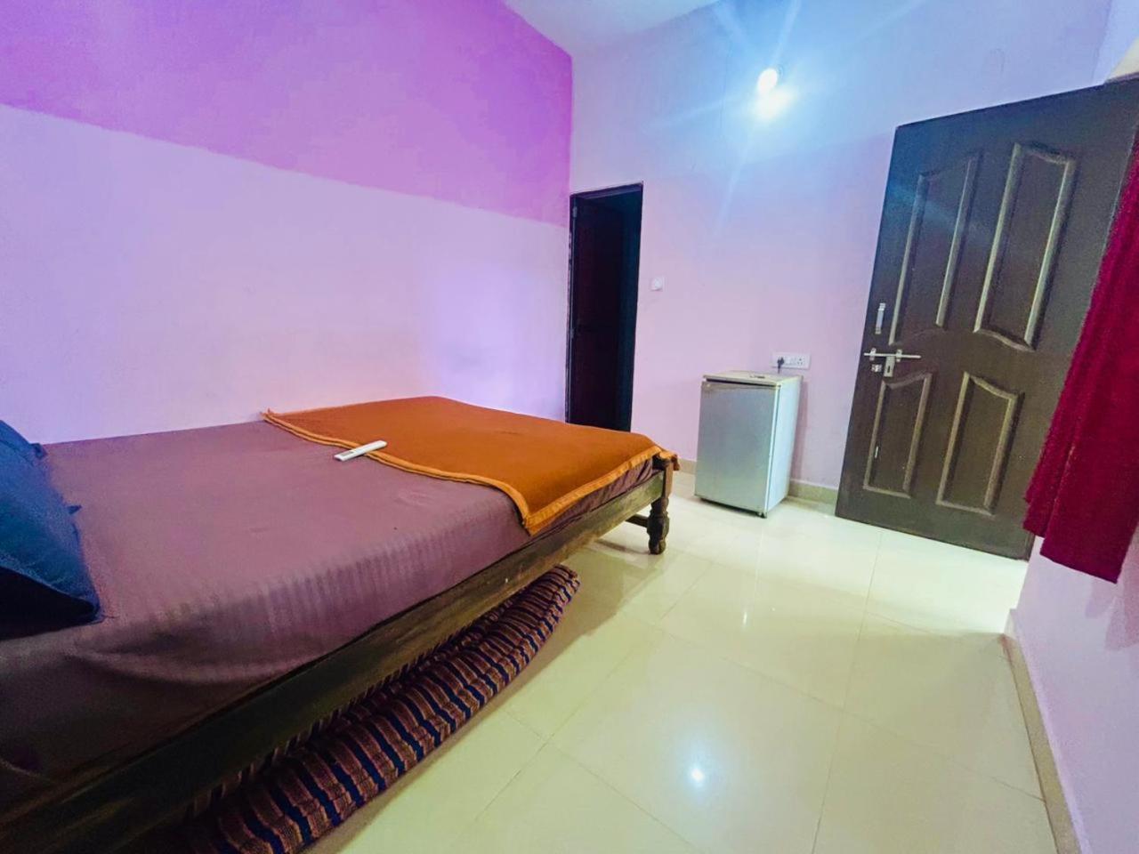 Pihu Hotel *