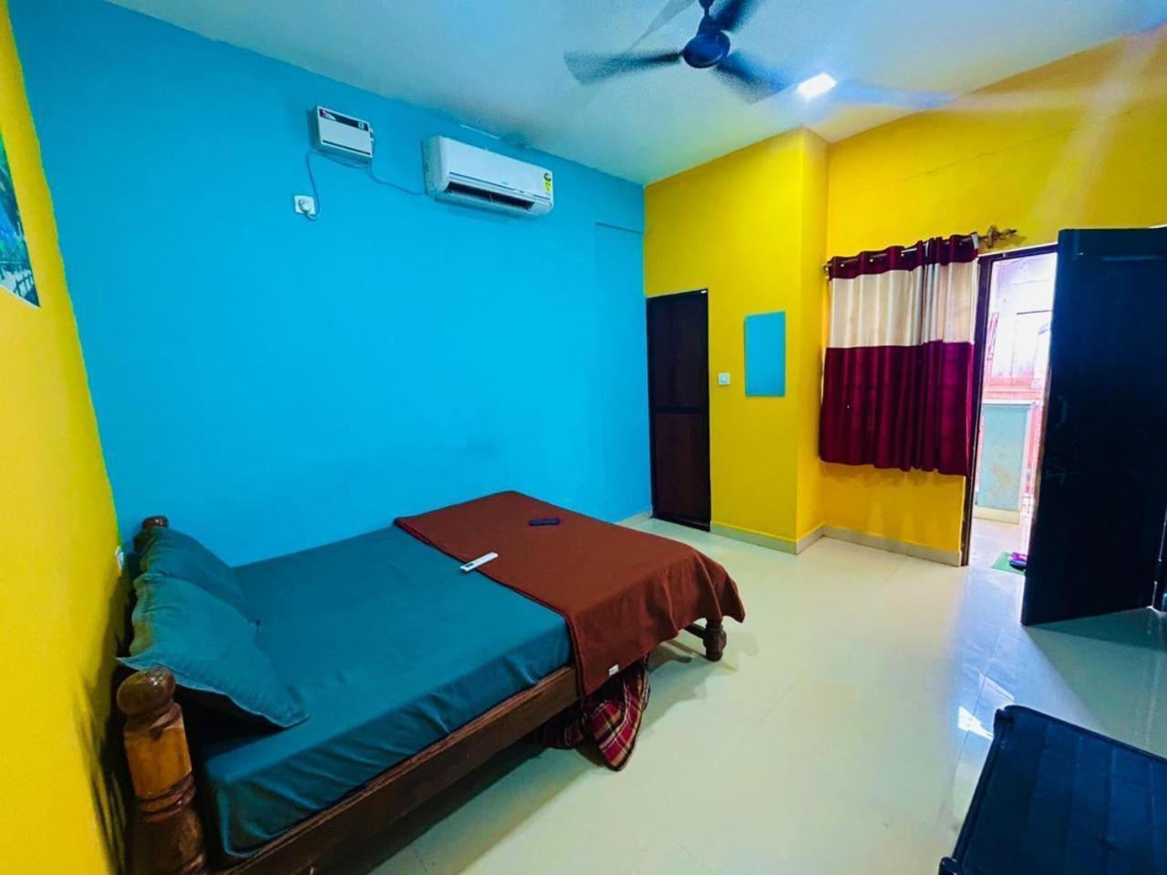 Hotel Pihu *